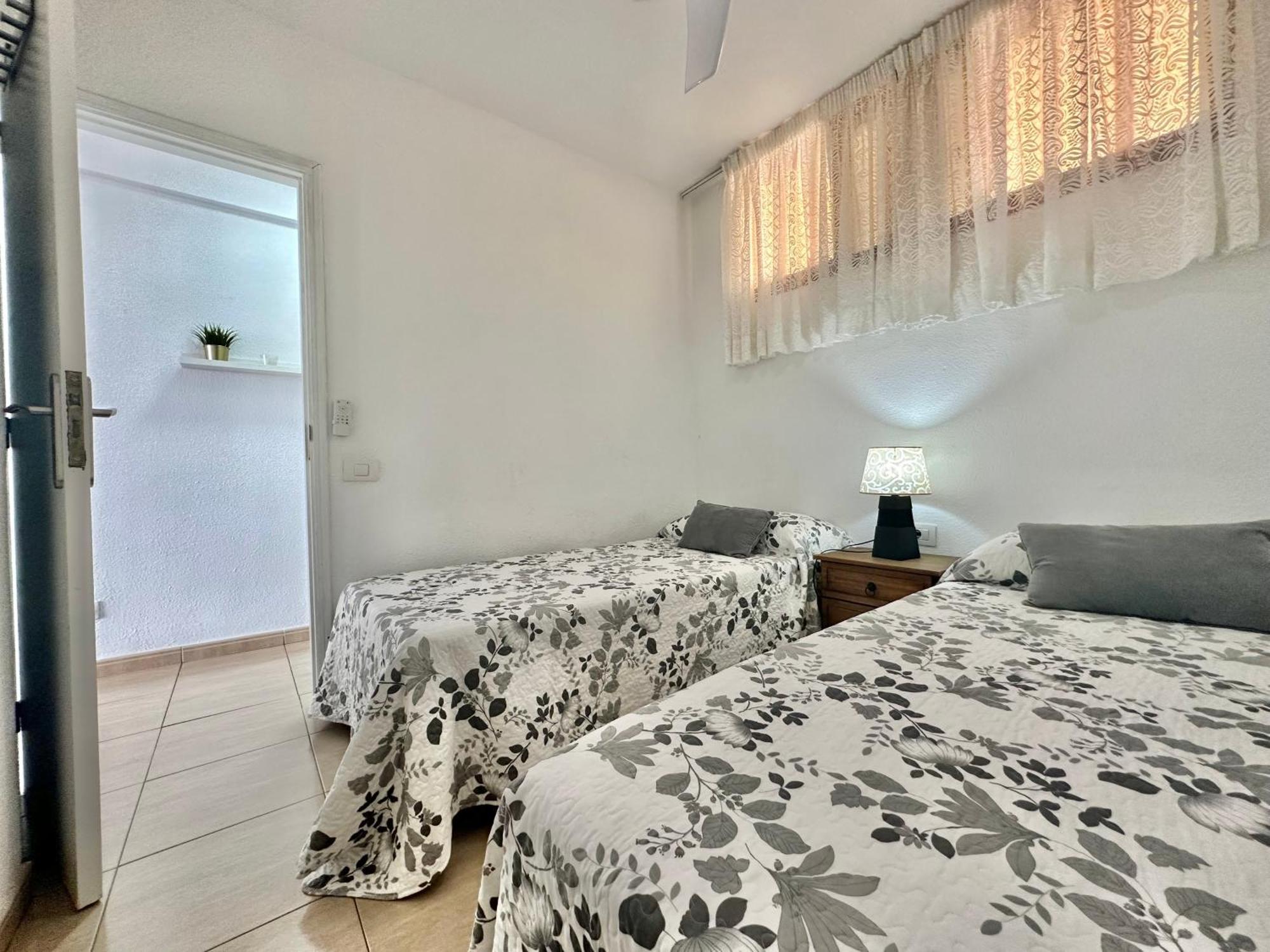 Sunbeach Apartment アロナ エクステリア 写真
